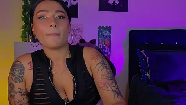 Pauilina Live XXX-chat