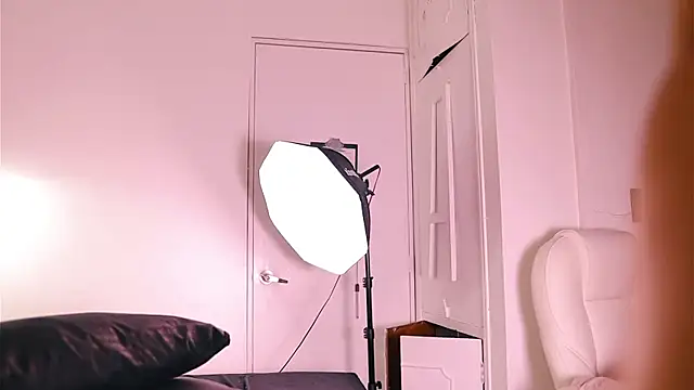 Онлайн чат XXX Kendall__evanss