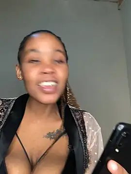 Nicole-Liam-'s Live XXX Chat