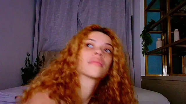 Chat XXX ao vivo de Sky_sparkle