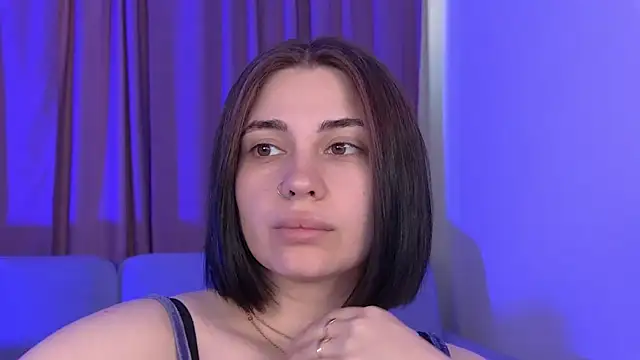 AdrianaToress: απευθείας συνομιλία ΧΧΧ