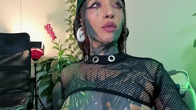 Lucy_Doll8 Live XXX-chat