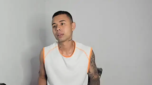 _Logan_Colton_のライブXXXチャット
