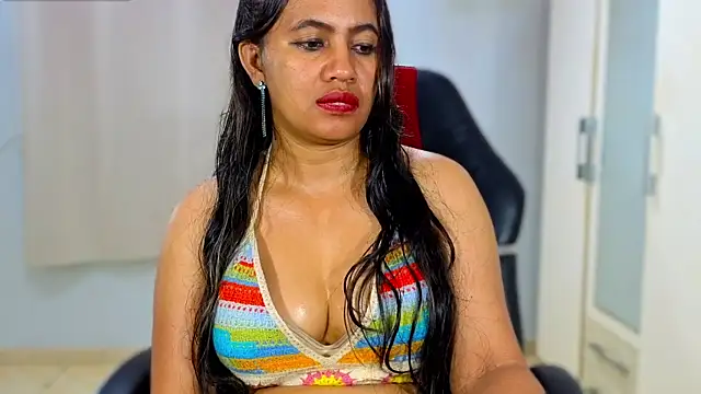 FannyXhot 现场XXX聊天