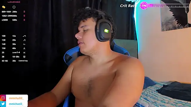 michael_iron Adlı Modelin Canlı XXX Sohbeti