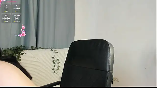 Chat XXX ao vivo de CosmicGleam