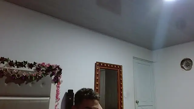 MartinaXBob Chat XXX live