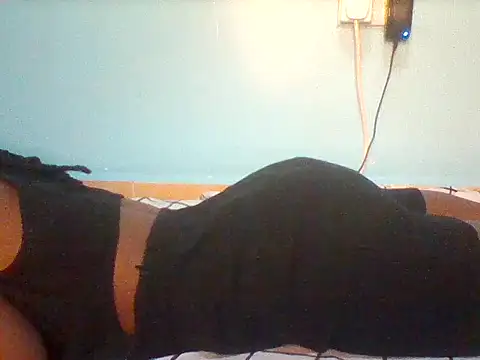 Chatroom XXX en direct de Eminent_Ride