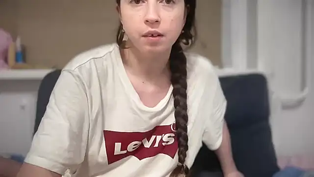 Aphr0ditee live XXX chat