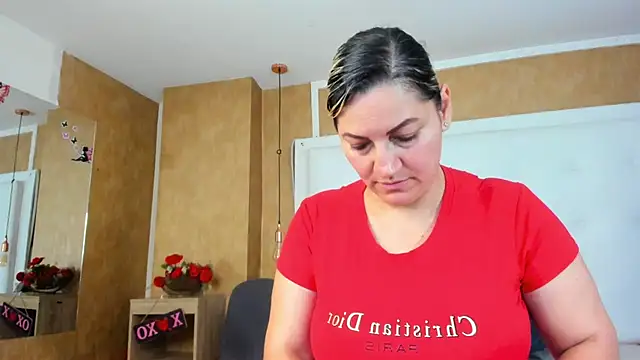 Heidy_milf: онлайн-секс-чат
