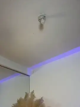 Yelena_Miller1 – Naživo XXX chat