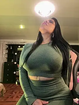 saaalome_1's Live XXX Chat