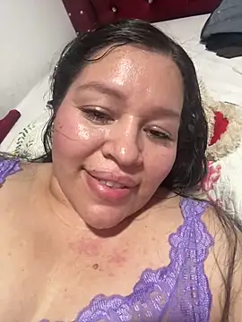 Chat +18 de Lovelipsbig ao vivo
