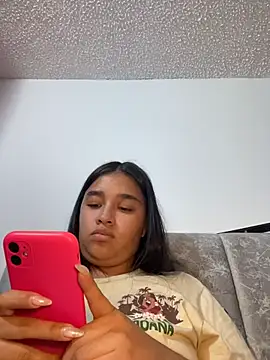 I_Samanthaa live XXX chat