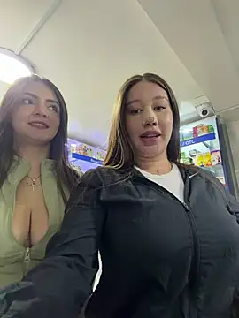 roouse XXX чат на живо