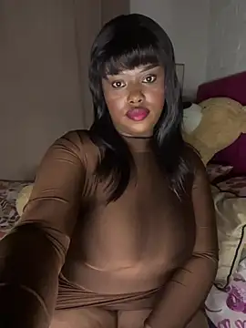 QUEEN_NOBUHLE_FEMDOM_777 Chat XXX in diretta