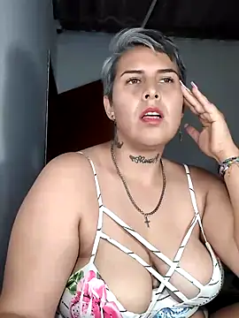 Yessi_rousse's Live XXX Chat