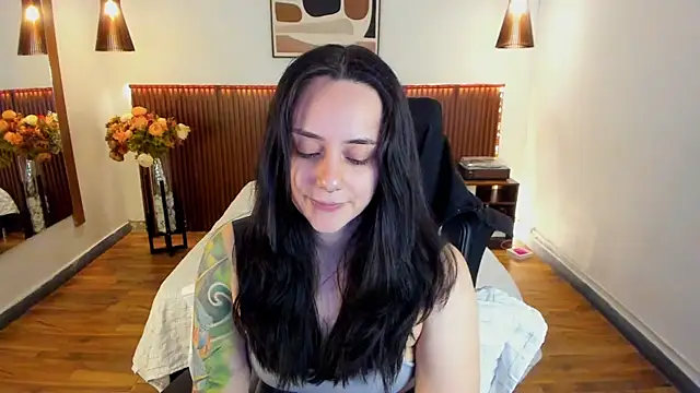 XXX chat uživo modela KatherineBond