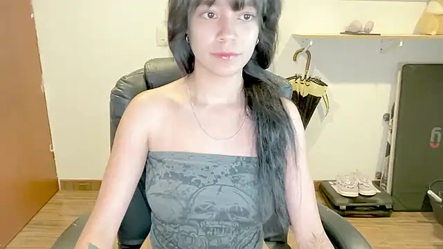 _Oxxmen Live XXX chat