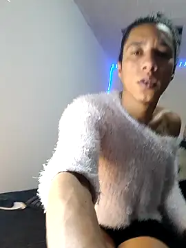 anna_dolls_ Adlı Modelin Canlı XXX Sohbeti