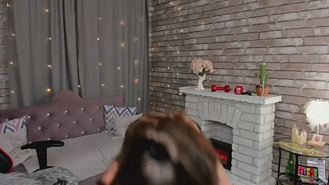 Czat XXX na żywo – SarahCoksss