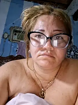 Carlotaazul Chat XXX in diretta