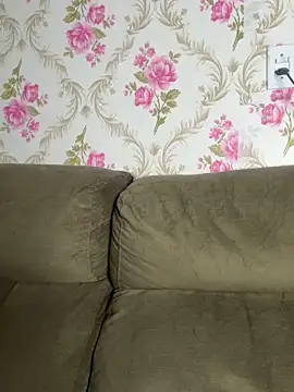 Chat +18 de Melzinha71 ao vivo