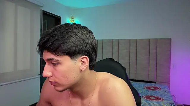 دردشة CHRIS_MORGAN1 الجنسية المباشرة