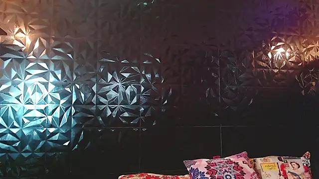 PINK__LOLA1 Live XXX Chat