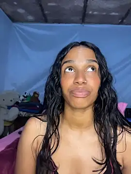FlorSalvaje_ Live XXX-Chat