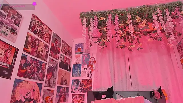 MissCurvyTop 即時 XXX 聊天
