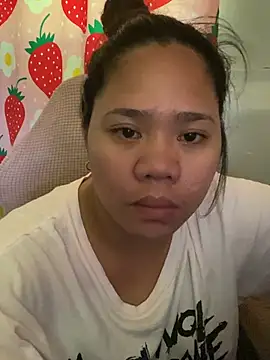 Chat XXX Live _UrSingleMamiBella_