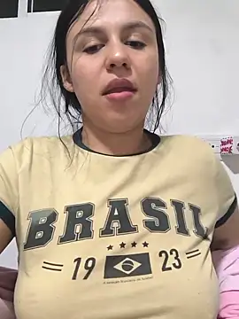 Czat XXX na żywo – Daniela-rosee