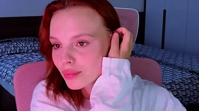 mollybossy Adlı Modelin Canlı XXX Sohbeti