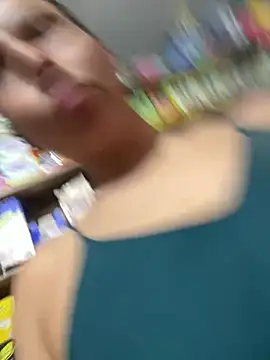 Chat +18 de lannabellx ao vivo