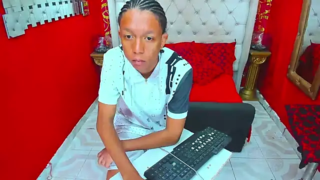 Онлайн чат XXX PEINBOYS