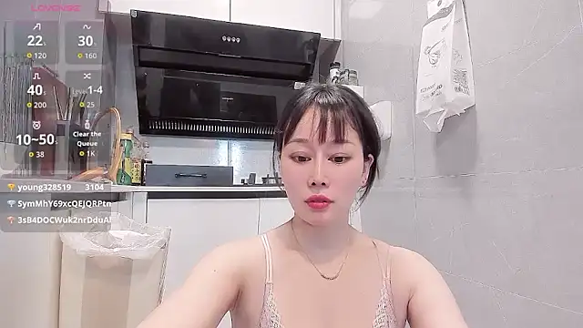 Vivian-6's Live XXX Chat
