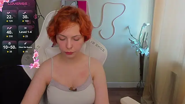 InfernoKitten live XXX chat