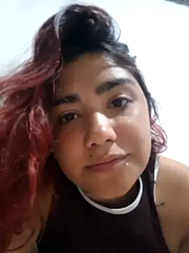 Czat XXX na żywo – lucyheart_8