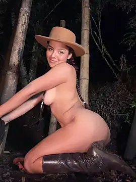 Chat +18 de mariannella ao vivo