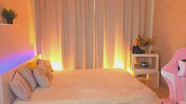 دردشة Kim_Bless الجنسية المباشرة