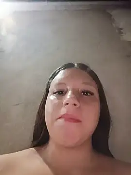 purebreastmilk XXX чат на живо
