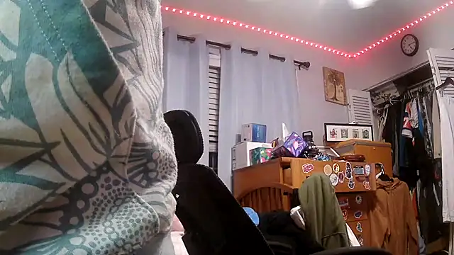 ValuedConcept687 – webcam-show