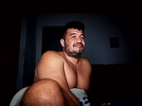 tarra122 – Naživo XXX chat