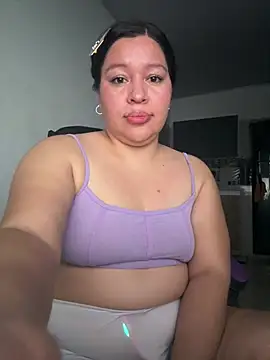 Lovelipsbig's Live XXX Chat