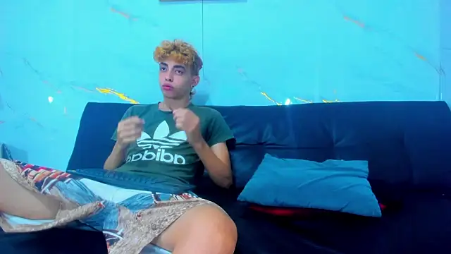 Anthony_little live XXX chat