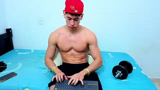 Živý XXX chat Luke_Muscle