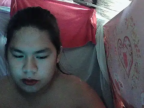 Chat +18 de Huntrix2025 ao vivo