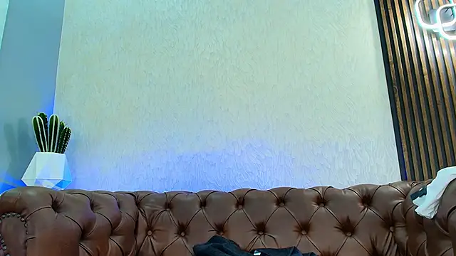 Petesevans Adlı Modelin Canlı XXX Sohbeti