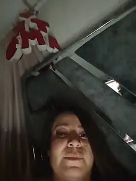 Emily_Kooper 现场XXX聊天